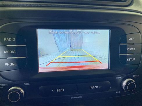 Used 2017 Kia Soul + w/ Designer's Package image 39