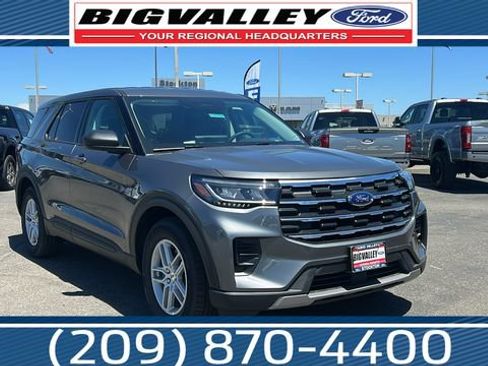 New 2026 Ford Explorer Active RWD image 1