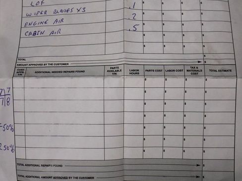 Used 2023 Ford Explorer XLT w/ Equipment Group 202A AWD/4WD image 6