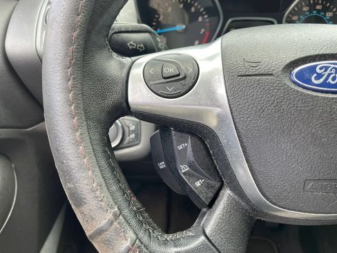 Used 2014 Ford Escape SE w/ Equipment Group 201A FWD image 17