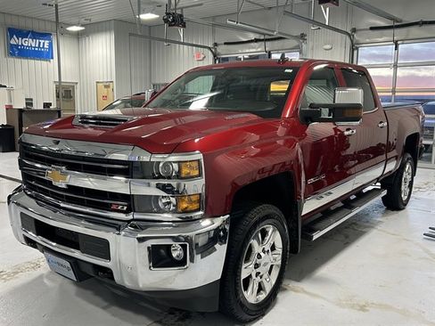 Used 2019 Chevrolet Silverado 2500 LTZ w/ Duramax Plus Package image 5