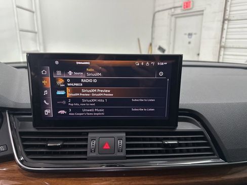 Used 2023 Audi Q5 2.0T Premium Plus image 14