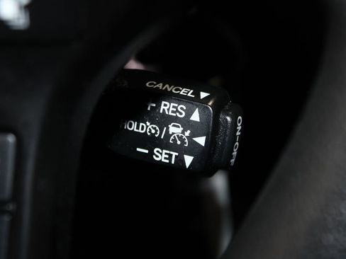 Used 2022 Toyota Tacoma SR image 37