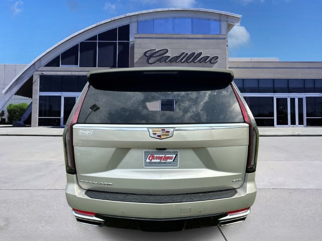 Used 2023 Cadillac Escalade Premium Luxury w/ Performance Package RWD image 5