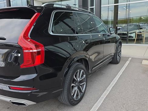 Used 2019 Volvo XC90 T6 Momentum w/ Advanced Package image 3