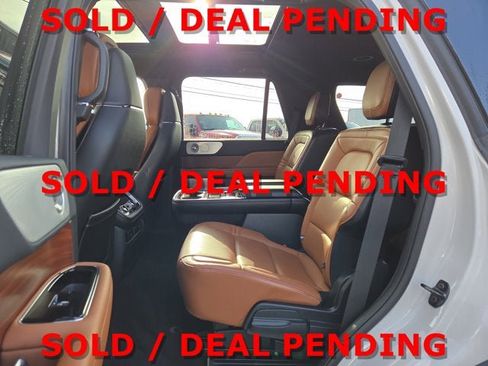 Used 2019 Lincoln Navigator Reserve w/ Cargo Package image 13