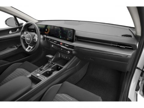 Certified 2026 Kia K5 LXS FWD image 17