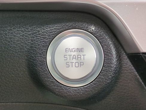 Used 2025 Kia Telluride S AWD/4WD image 29
