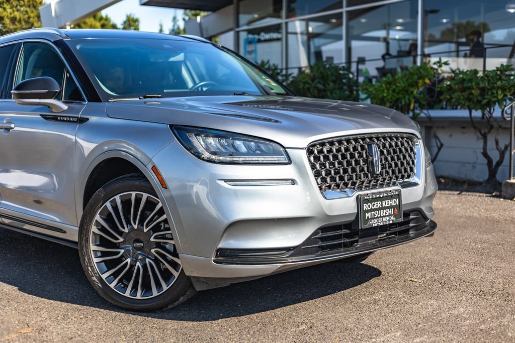 Used 2022 Lincoln Corsair Grand Touring AWD/4WD image 3