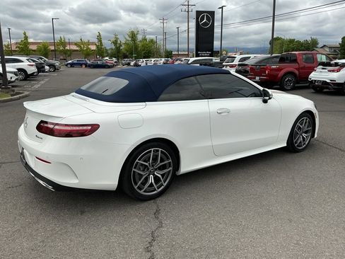 Used 2023 Mercedes-Benz E 450 4MATIC Cabriolet image 8