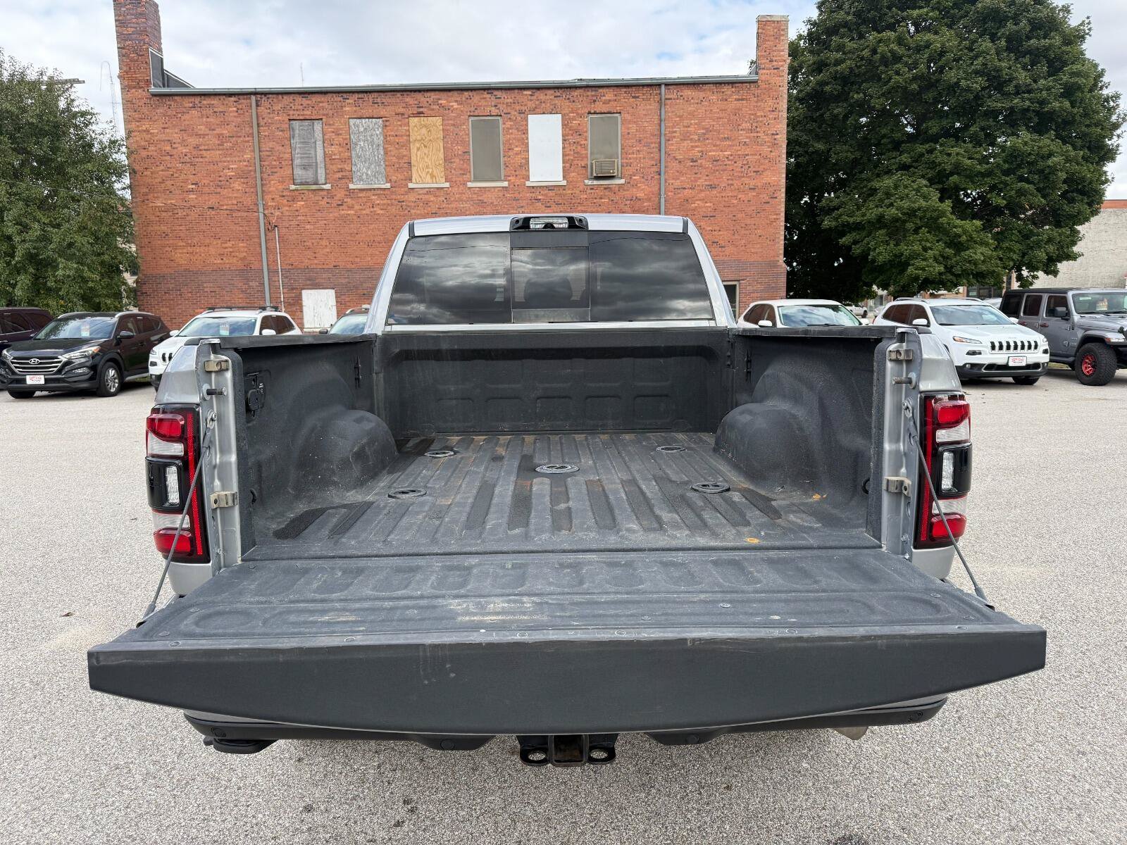 Used 2023 RAM 2500 Laramie AWD/4WD image 6