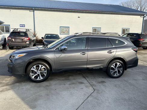 Used 2020 Subaru Outback Touring XT image 3