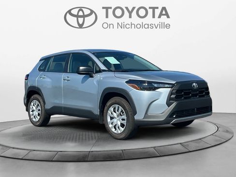 Used 2026 Toyota Corolla Cross L FWD image 7