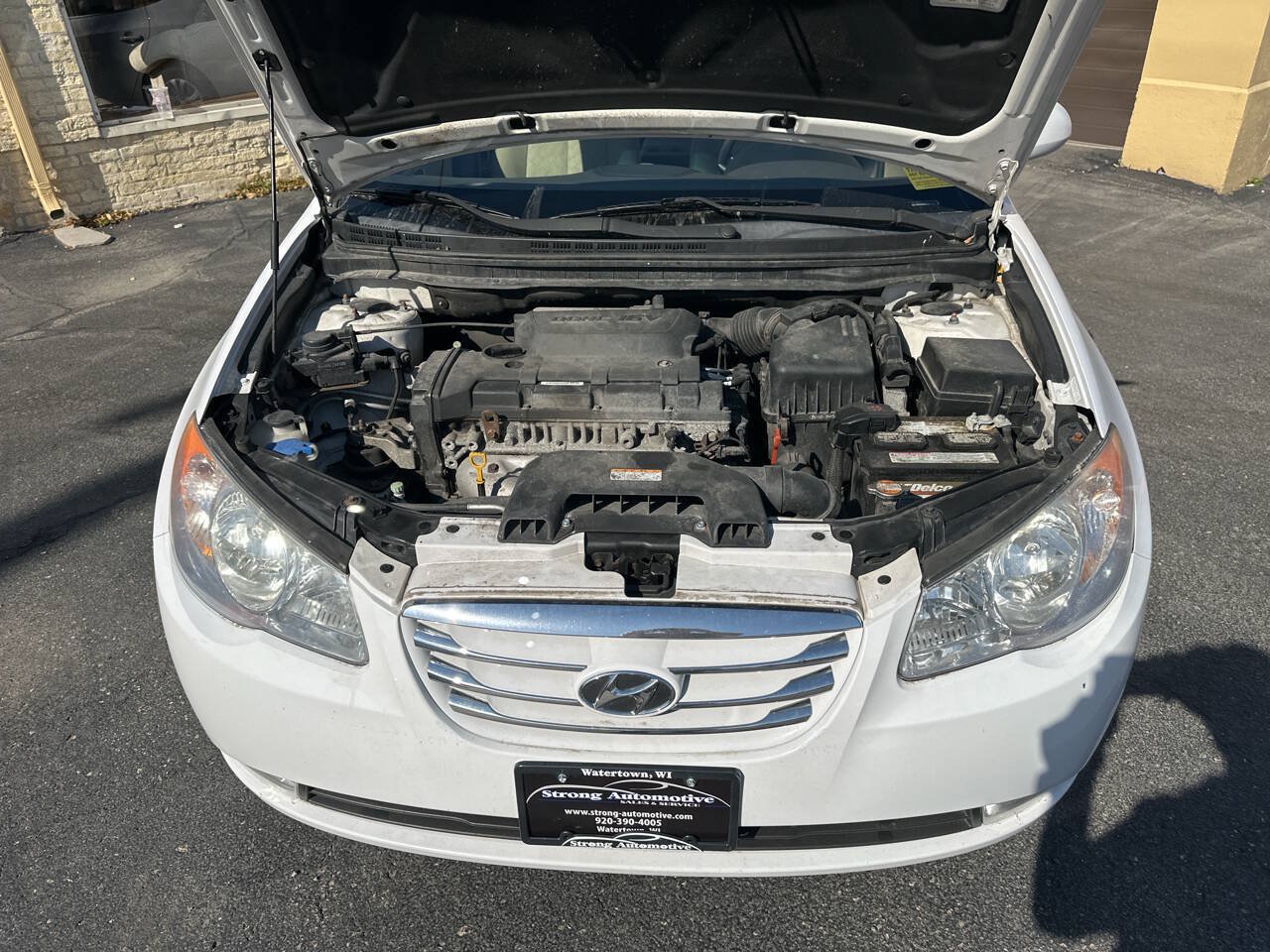 Used 2010 Hyundai Elantra GLS FWD image 18