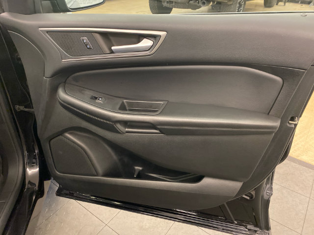 Used 2023 Ford Edge SEL w/ Convenience Package AWD/4WD image 33