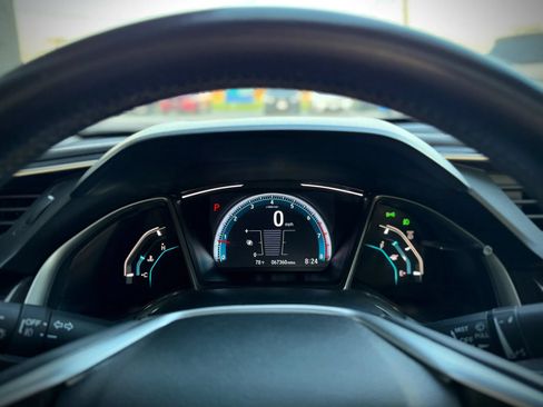 Used 2020 Honda Civic EX image 11