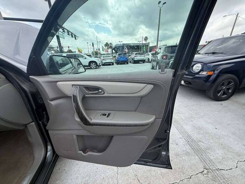 Used 2014 Chevrolet Traverse LTZ AWD/4WD image 5