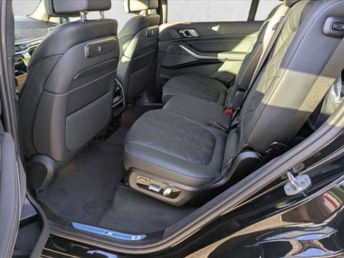 New 2026 BMW X7 xDrive40i w/ M Sport Package image 16