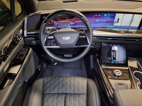 New 2026 Cadillac Escalade IQL Luxury AWD/4WD image 14