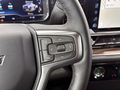 Used 2024 Chevrolet Silverado 1500 LT Trail Boss image 17