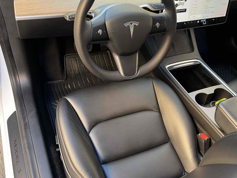 Used 2021 Tesla Model 3 Standard Range Plus image 25