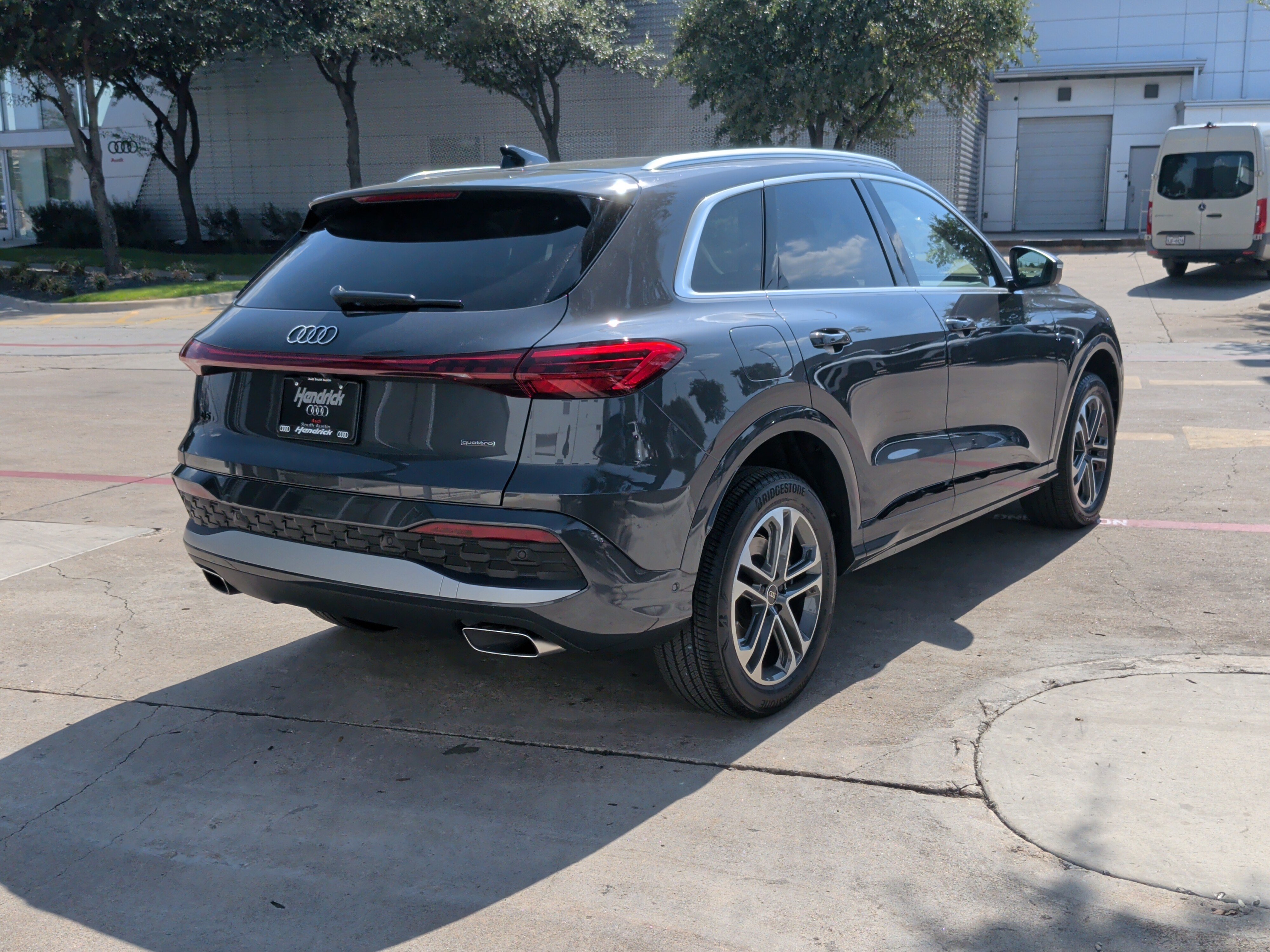 Used 2025 Audi Q5 Premium w/ Convenience Package AWD/4WD image 10