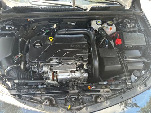 Used 2024 Chevrolet Malibu LT image 25