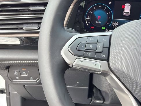 New 2026 Volkswagen Atlas SEL Premium R-Line AWD/4WD image 38