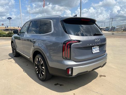 Used 2024 Kia Telluride SX FWD image 3