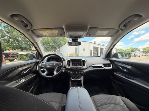 Used 2023 GMC Terrain SLE w/ Driver Convenience Package AWD/4WD image 26