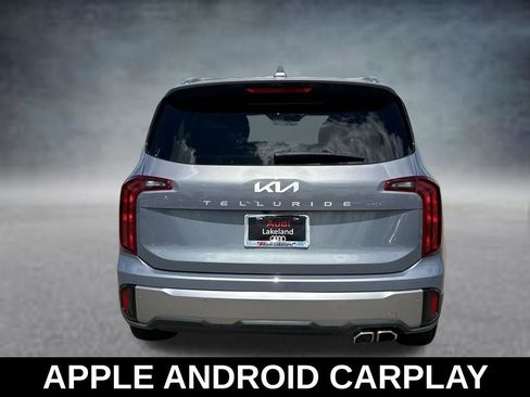 Used 2025 Kia Telluride S FWD image 4