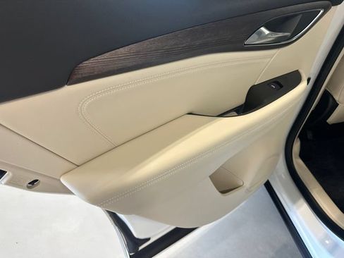 Used 2023 Buick Envision Avenir AWD/4WD image 24