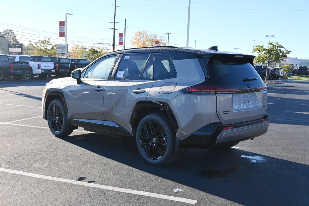 New 2026 Toyota RAV4 XSE w/ Weather Package AWD/4WD image 4