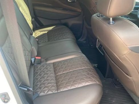 Used 2020 Nissan Murano Platinum FWD image 8