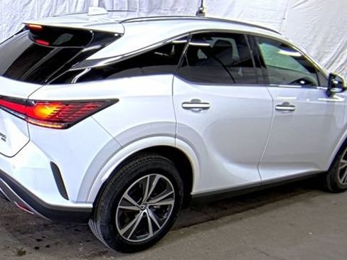 Used 2023 Lexus RX 350 Premium w/ Accessory Package image 4