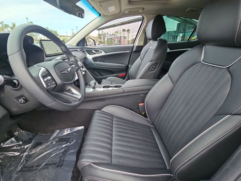 Certified 2026 Genesis G70 2.5T Prestige RWD image 15