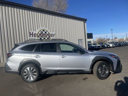 Used 2024 Subaru Outback Limited image 8