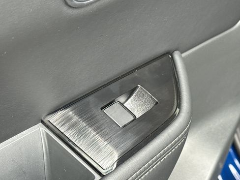 New 2026 Nissan Rogue SV AWD/4WD image 30