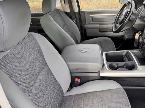 Used 2017 RAM 1500 Big Horn image 28