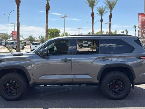 Used 2023 Toyota Sequoia TRD Pro AWD/4WD image 5