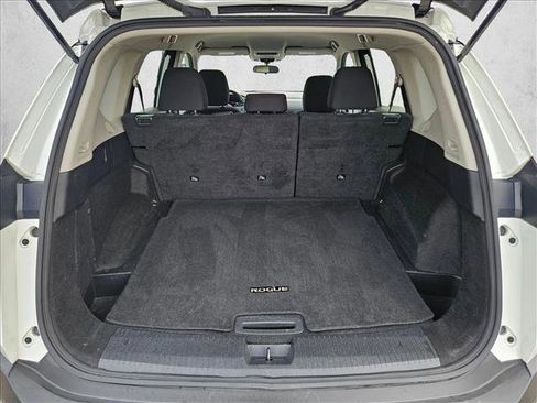 Used 2023 Nissan Rogue S FWD image 6
