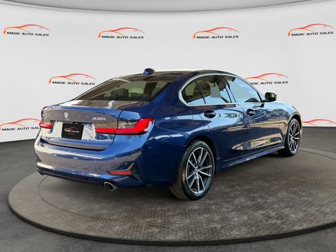 Used 2019 BMW 330i xDrive Sedan w/ Driving Assistance Package AWD/4WD image 10