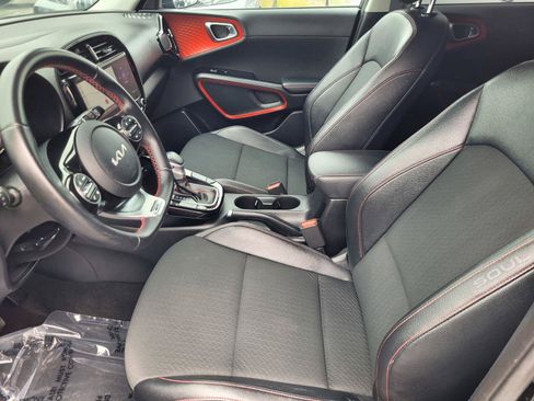Used 2023 Kia Soul GT-Line FWD image 21