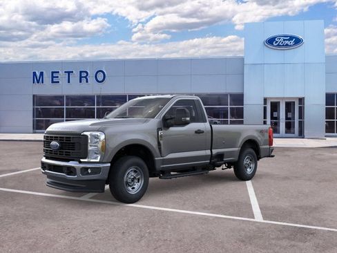 New 2026 Ford F250 XL w/ XL Chrome Package AWD/4WD image 2