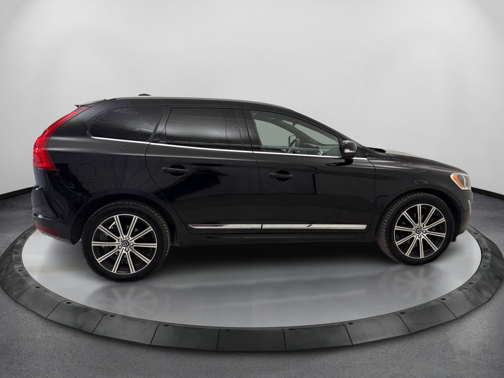 Used 2016 Volvo XC60 T6 w/ Climate Package AWD/4WD image 4