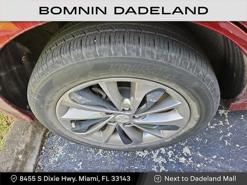 Used 2022 Buick Encore GX Select w/ Sport Touring Package image 13