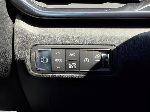 New 2026 GMC Terrain AT4 w/ Technology Package II AWD/4WD image 19