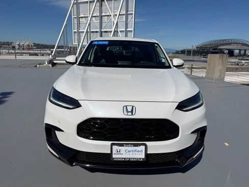 Used 2023 Honda HR-V EX-L image 12