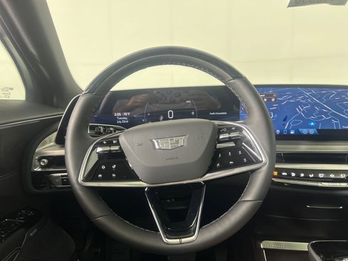 New 2025 Cadillac Lyriq Sport image 32