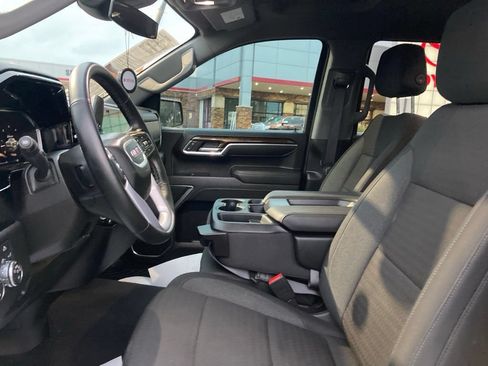 Used 2026 GMC Sierra 1500 Elevation AWD/4WD image 9